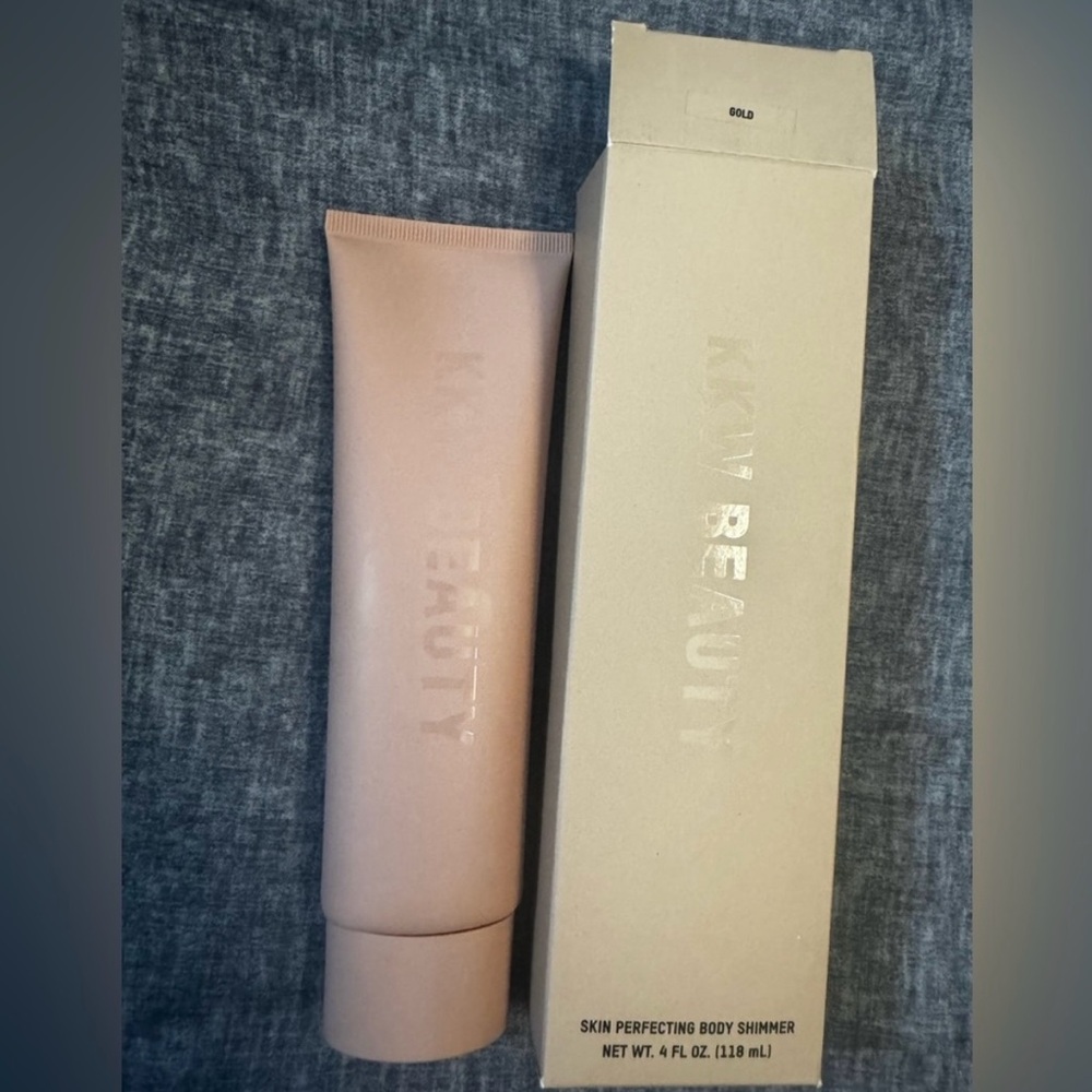 Kkw beauty bundle deal
Everything is new - Picture 7 of 14